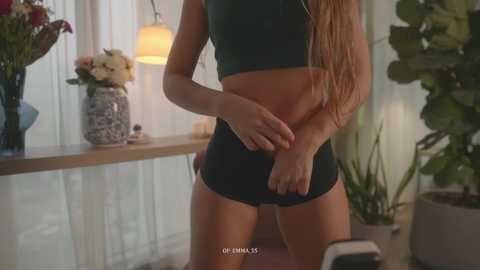 emma_lu1 @ chaturbate on 20251009