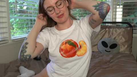 emma_ruby @ chaturbate on 20251009