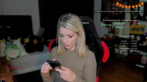 kimilee22 @ chaturbate on 20251009