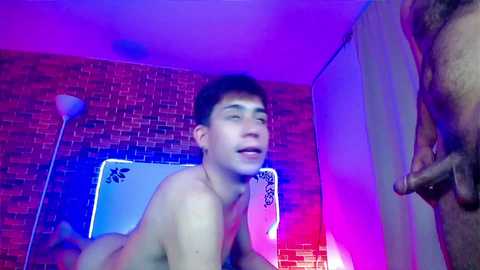 michael_twinkk @ chaturbate on 20251009