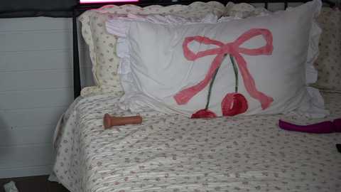 tinyxstar @ chaturbate on 20251009