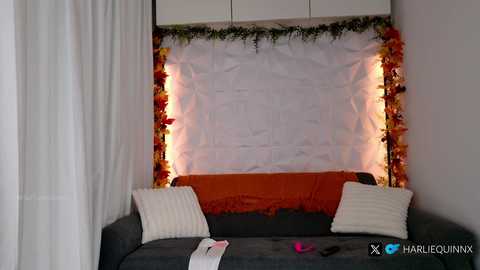 harliequinnx @ chaturbate on 20251010