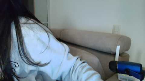 hollyshit_ @ chaturbate on 20251010