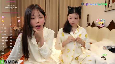 luna_liu520 @ chaturbate on 20251010