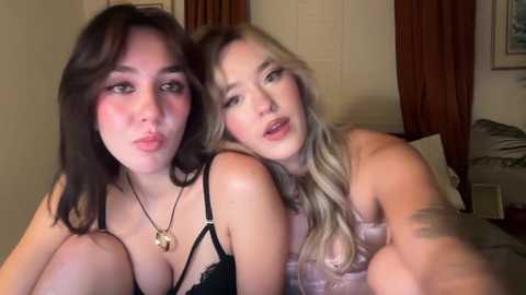 themykalaxo @ chaturbate on 20251010