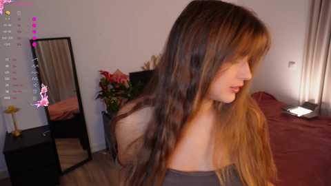 yess_kiki @ chaturbate on 20251010