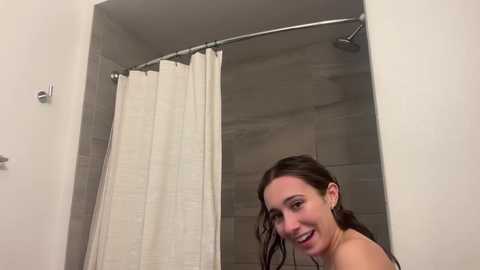 graceyrose @ chaturbate on 20251011