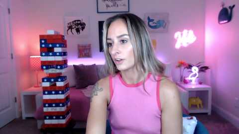 holihurricane @ chaturbate on 20251011