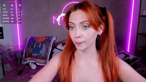 lika_moon @ chaturbate on 20251011