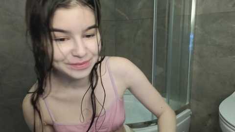 sladkoezka @ chaturbate on 20251011