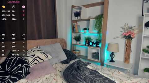 bunny_nova @ chaturbate on 20251012