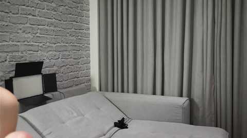 chloesweetdreams @ chaturbate on 20251012