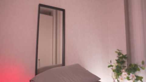 elsiebloww @ chaturbate on 20251012