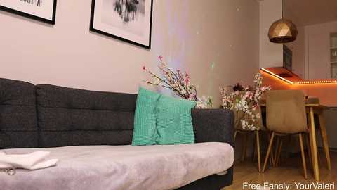 crazybabyyy @ chaturbate on 20251013