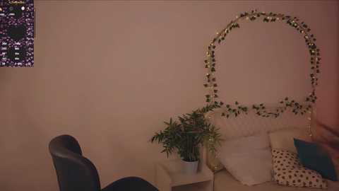 little_anitta @ chaturbate on 20251013