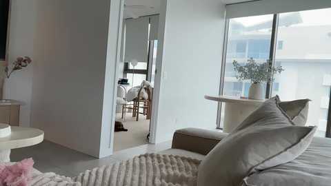 oliviabrookess @ chaturbate on 20251013