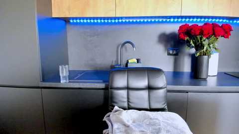 8selene @ chaturbate on 20251014