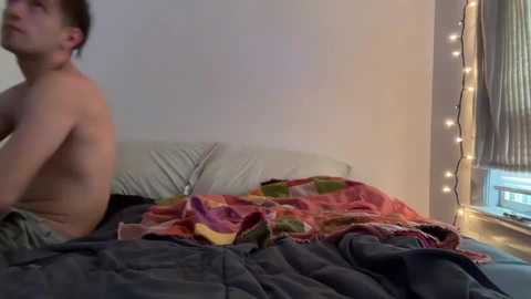 lucca250 @ chaturbate on 20251014