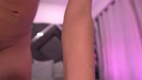 vvioleta_ @ chaturbate on 20251015