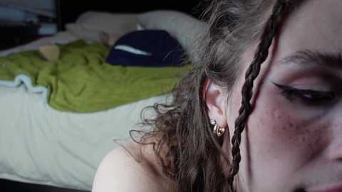 carriemadsin @ chaturbate on 20251016