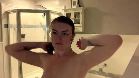 intothewoodswego @ chaturbate on 20251016