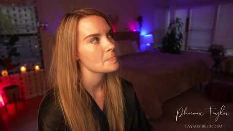 phoenix_taylor @ chaturbate on 20251016