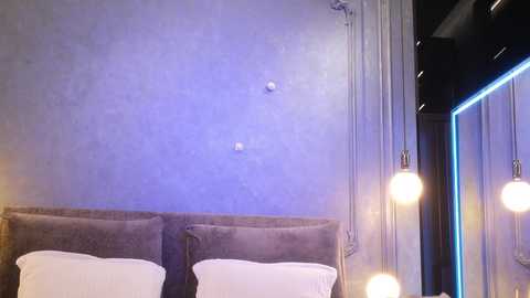 rikka_moore @ chaturbate on 20251016