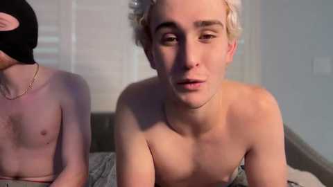 spicey_twins_tv @ chaturbate on 20251016