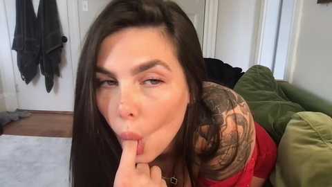 stacywithuu @ chaturbate on 20251016