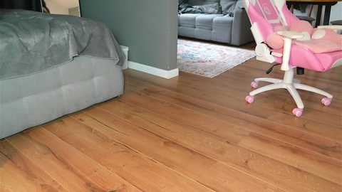 amilia4u @ chaturbate on 20251017