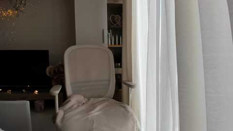 bestgirl_ofthe_neighborhood @ chaturbate on 20251017