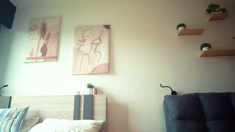 charming_angel_ @ chaturbate on 20251017