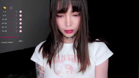 dark_ester @ chaturbate on 20251017