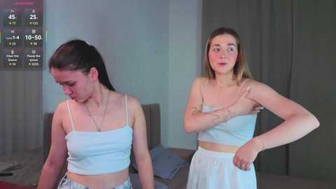 emilyhewell @ chaturbate on 20251017