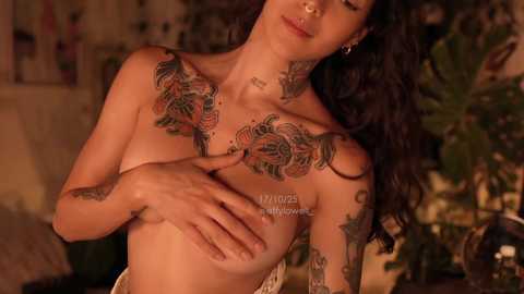 effylowell_ @ chaturbate on 20251018