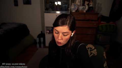 emmachoice @ chaturbate on 20251018