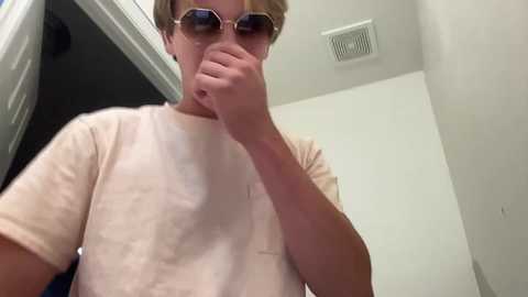 gavinnumbers @ chaturbate on 20251018