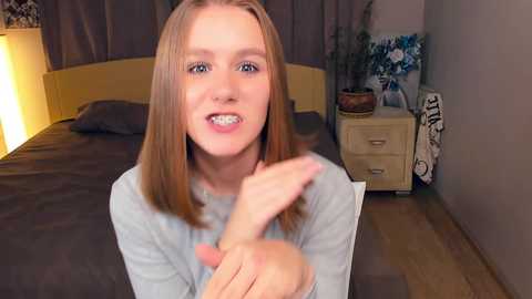 trinahillier @ chaturbate on 20251018