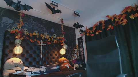 alexhoe_ @ chaturbate on 20251019