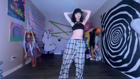 hexivu @ chaturbate on 20251019