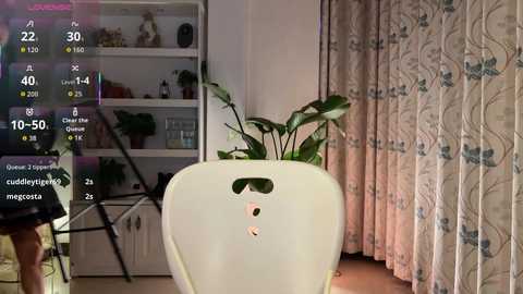 liunana @ chaturbate on 20251019