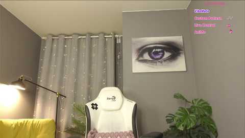 meganiex @ chaturbate on 20251019