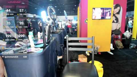 mikmagik @ chaturbate on 20251019