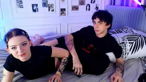 night_changers @ chaturbate on 20251019