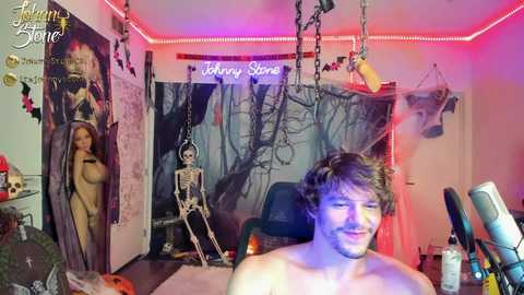 thejohnnystone @ chaturbate on 20251019