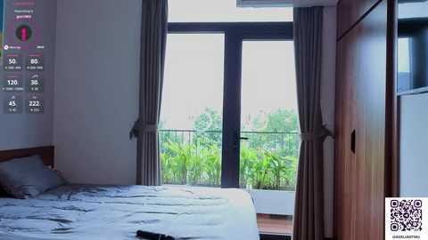 adelia_ntmu @ chaturbate on 20251020