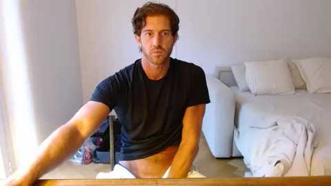 alphahung23 @ chaturbate on 20251020