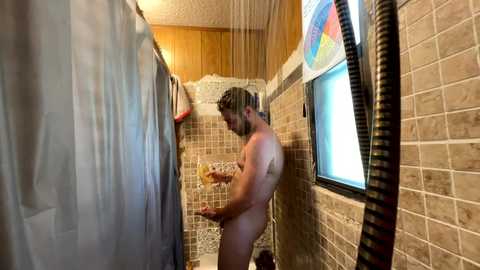 daddydic120402 @ chaturbate on 20251020