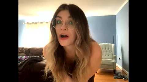 intothewoodswego @ chaturbate on 20251020