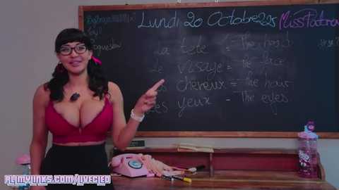 livecleo @ chaturbate on 20251020